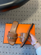 GIULIA FLAT SANDAL IN BRONZE BROWN CALFSKIN