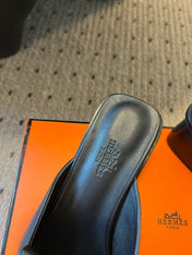 ILOT 55 MM SANDAL IN BLACK CALFSKIN