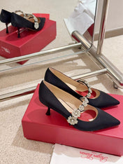 EFFLORESCENCE MARY JANE PUMPS IN BLACK SILK