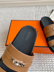 HM 26S KELLY BUCKLE DOUBLE STRAP SANDALS IN BROWN CALFSKIN GOLD HARDWARE