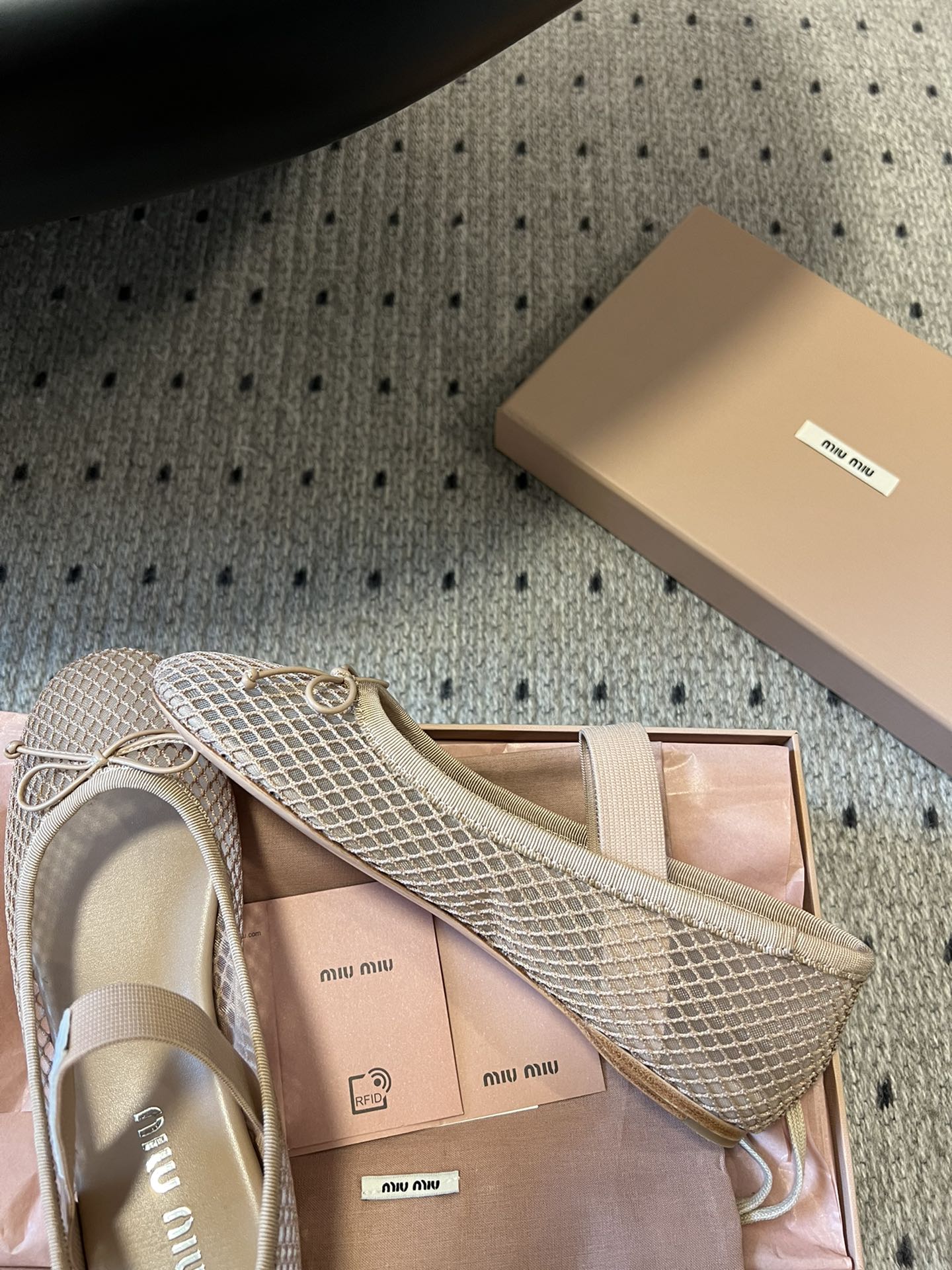 MIUMIU 26S BALLERINAS IN BEIGE MESH FABRIC WITH BOW