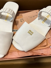 RUCHES SANDALS IN WHITE LAMBSKIN