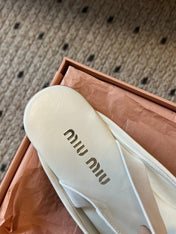 MIUMIU 26S BALLET MULES IN WHITE CREAM SATIN WITH BOW