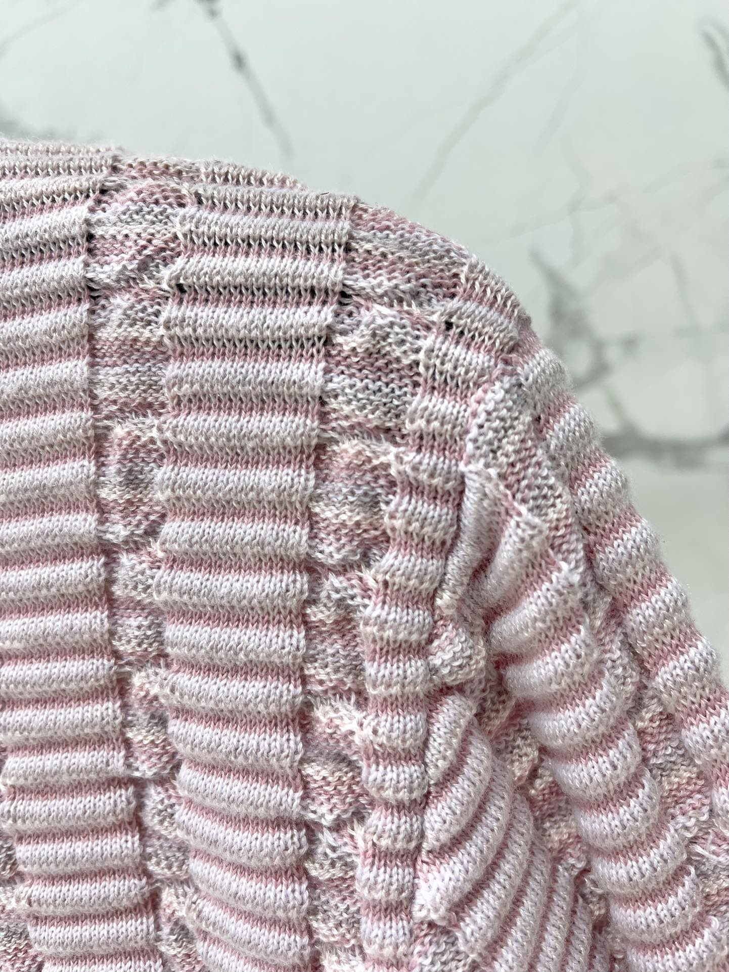 CHANEL 26S CARDIGAN 913