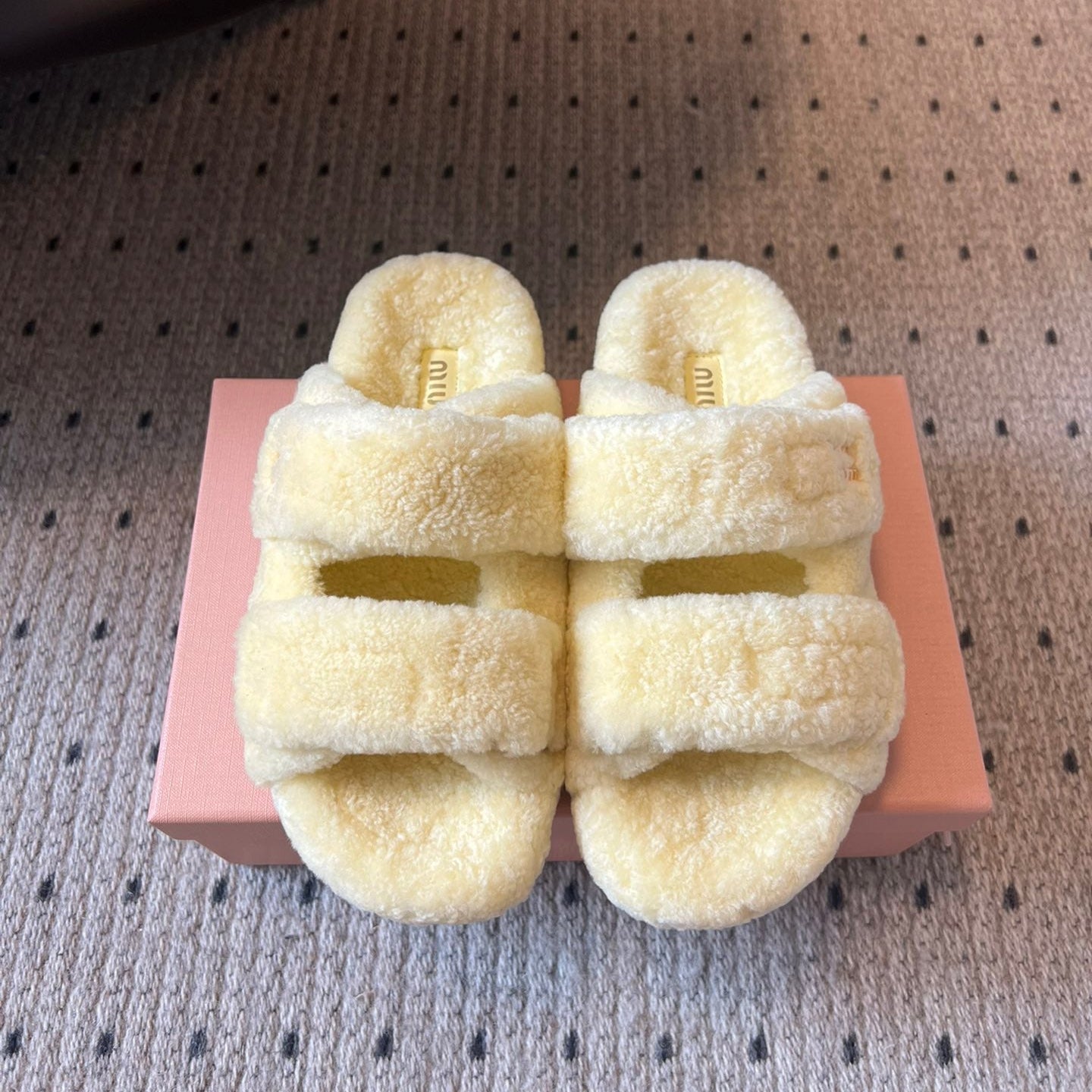 MIUMIU 26S SHEEPSKIN SLIPPERS IN LIGHT BEIGE