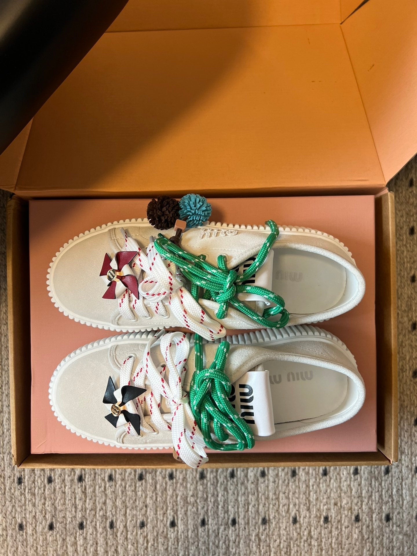 MIUMIU 26S SNEAKERS 50MM IN SAND BEIGE SUEDE