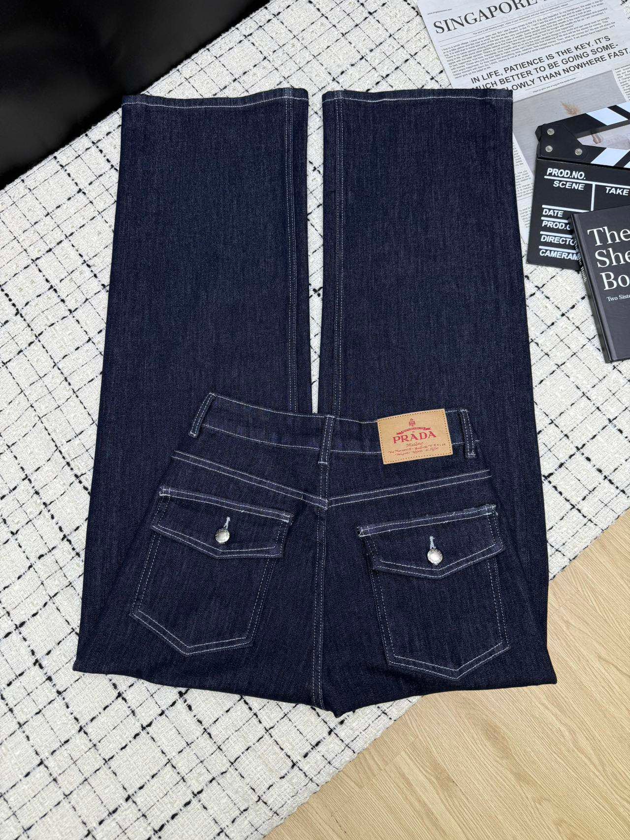 PRADA 26S TWO-POCKET STRAIGHT-LEG JEANS 588