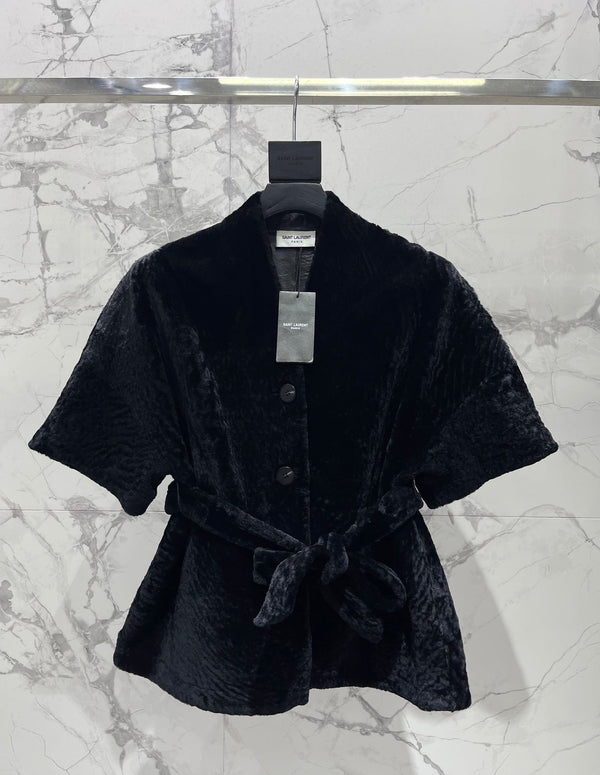 YSL 25S SHORT-SLEEVED SHEARLING COAT STYLE 231