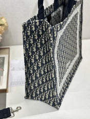 DIOR 26S BOOK TOTE BAG 42 IN NAVY BLUE AND BEIGE OBLIQUE FABRIC