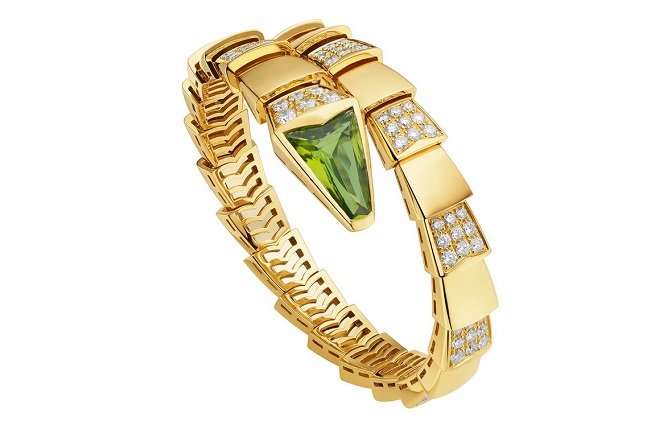 Bulgari_68_d125e842-1b49-4d56-9a1b-7152e5146b7f.jpg