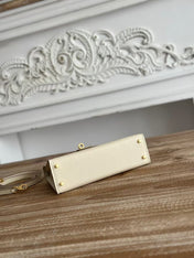 HM KELLY MINI 19 WHITE CALFSKIN GOLD HARDWARE