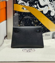 HM KELLY MINI 19 BLACK TOGO LETHER GOLD HARDWARE