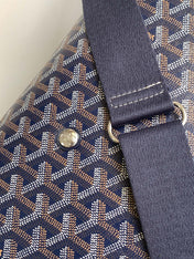 CAPETIEN MESSENGER BAG 39 IN NAVY BLUE GOYARDINE CANVAS AND CALFSKIN