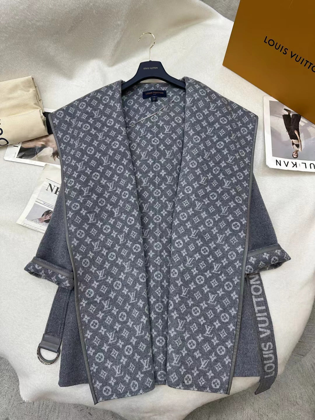 LV MONOGRAM MAXI COLLAR COAT IN GRAY WOOL