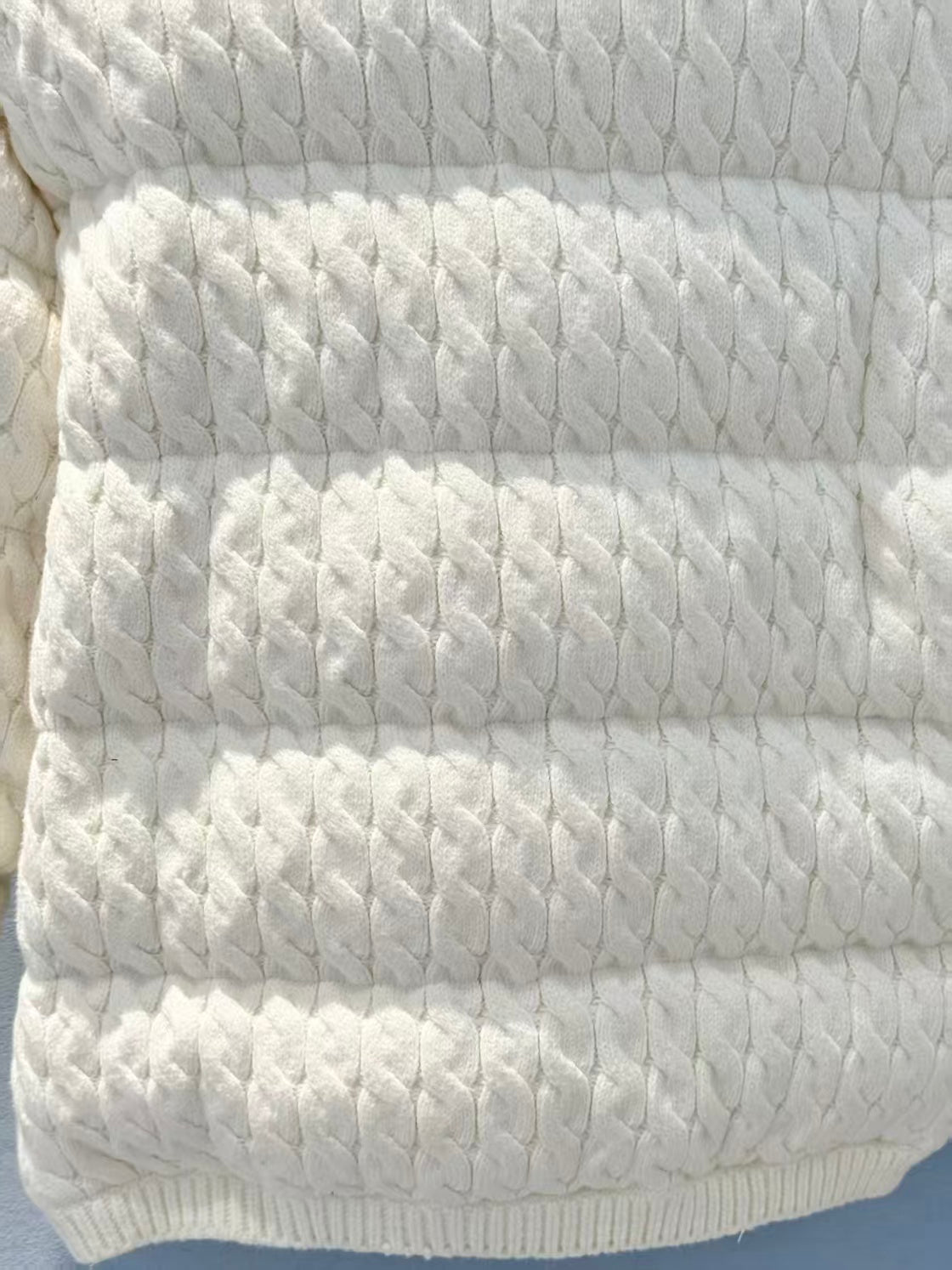 MONCLER JACKET IN WHITE WOOL