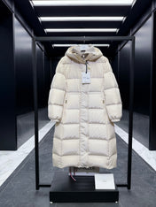 MONCLER LONG COAT 223256