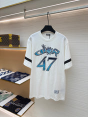 DIOR LEWIS HAMILTON T-SHIRT IN WHITE AND BLUE GRAPHIC LOGO