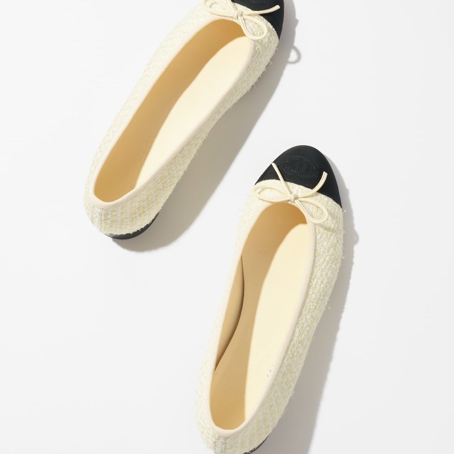 ballet-flats-light-yellow-black_2.jpg