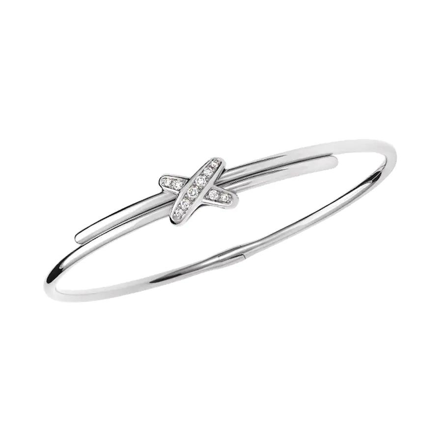 chaumet-jeux-de-liens-bracelet-white-gold-diamonds-081777-coral-4_daddcd83-7371-40c7-853e-9f994de7caaf.jpg