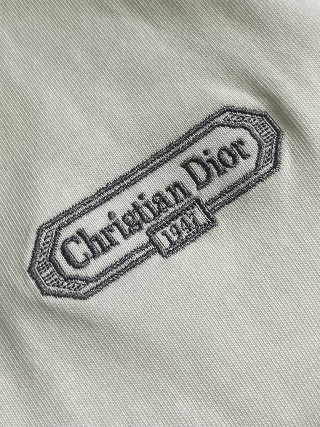 DIOR 26S SHORT-SLEEVE T-SHIRT 932