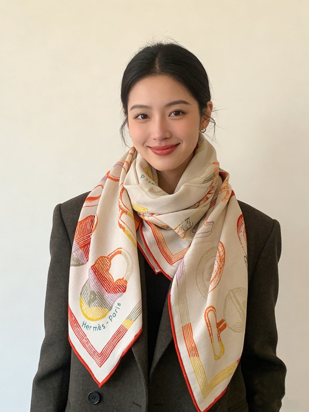 HERMES 26S PRINTED SQUARE SCARF 135 IN CASHMERE AND SILK 307236