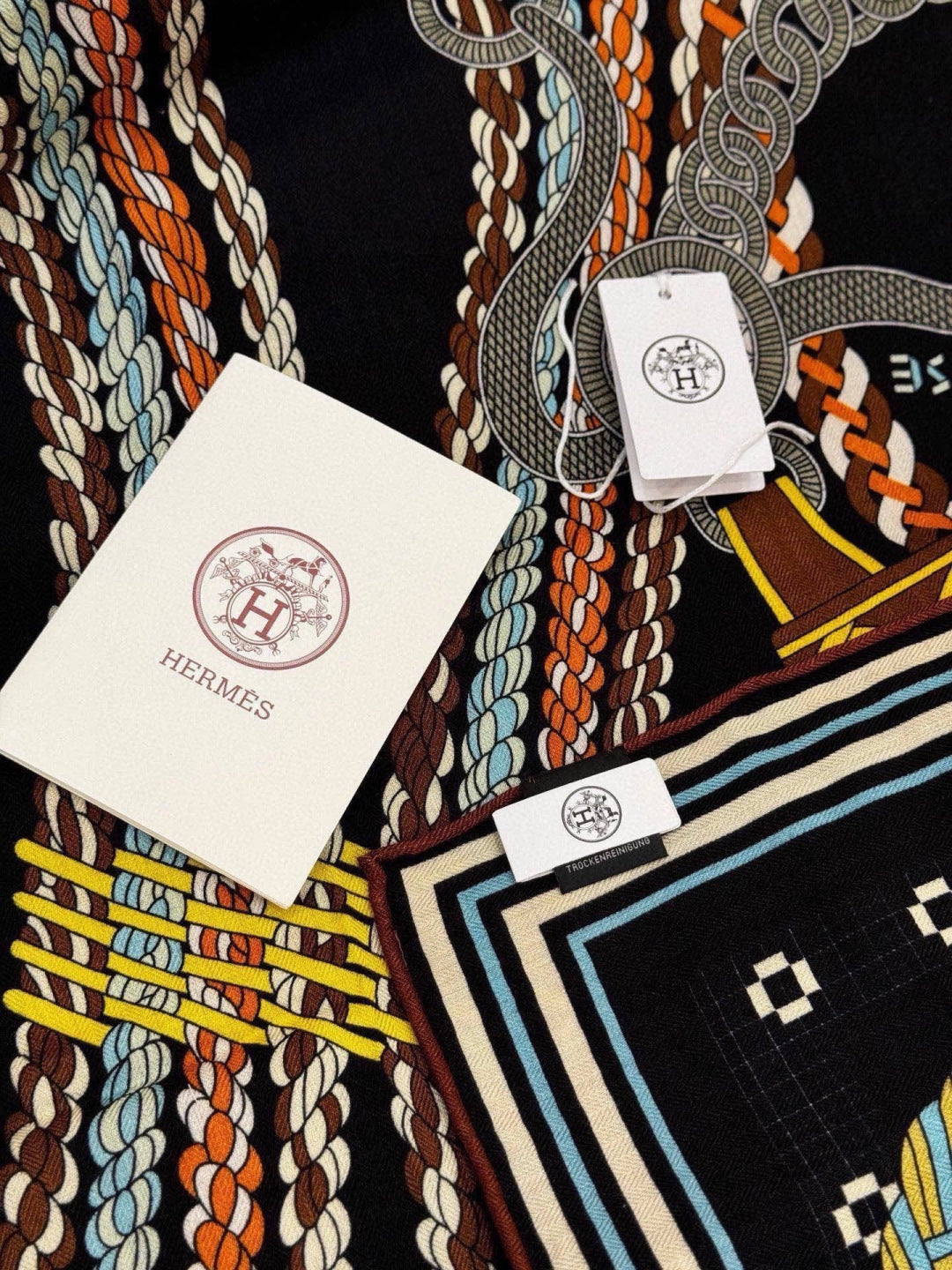 HERMES 26S PRINTED SQUARE SCARF 135 IN CASHMERE AND SILK 307244