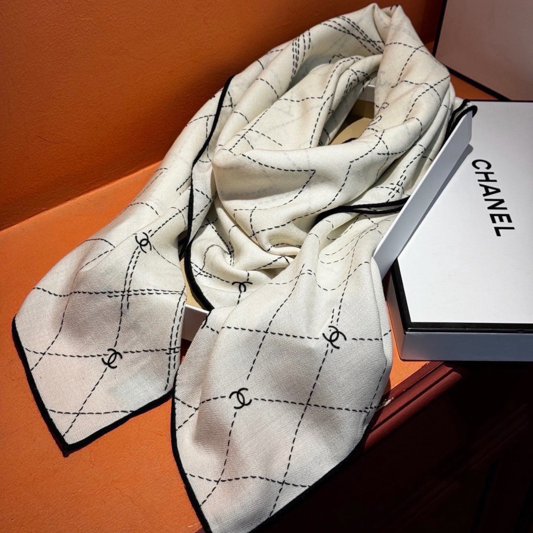 CHANEL 26S SCARF 140 IN CASHMERE AND SILK 307248