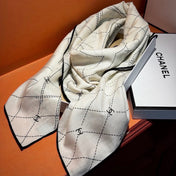 CHANEL 26S SCARF 140 IN CASHMERE AND SILK 307248