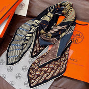 HERMES 26S PRINTED SQUARE SCARF 140 IN CASHMERE AND SILK 309320