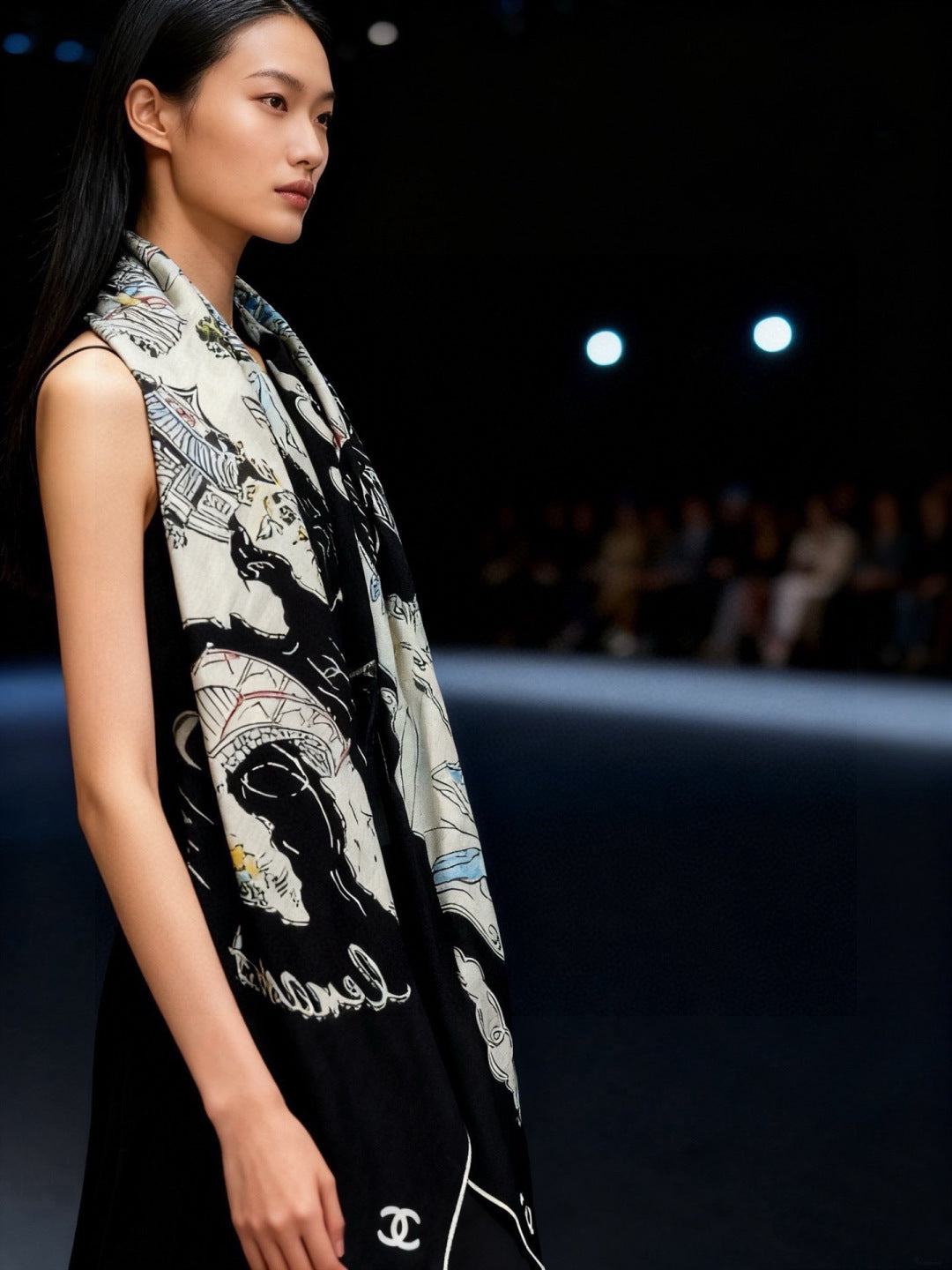 CHANEL 26S SCARF 135 IN CASHMERE AND SILK 309325