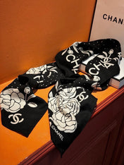CHANEL 26S SCARF 140 IN CASHMERE AND SILK 309330