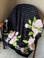 CHANEL 26S SCARF 140 IN CASHMERE AND SILK 309336
