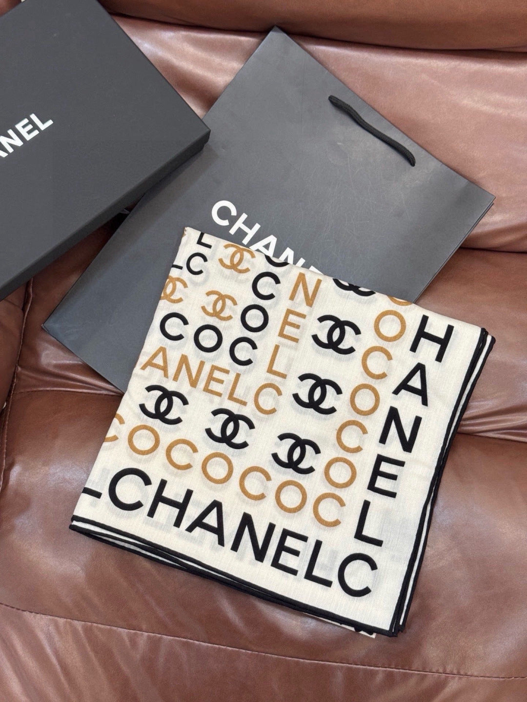 CHANEL 26S SCARF 135 IN CASHMERE AND SILK 309350