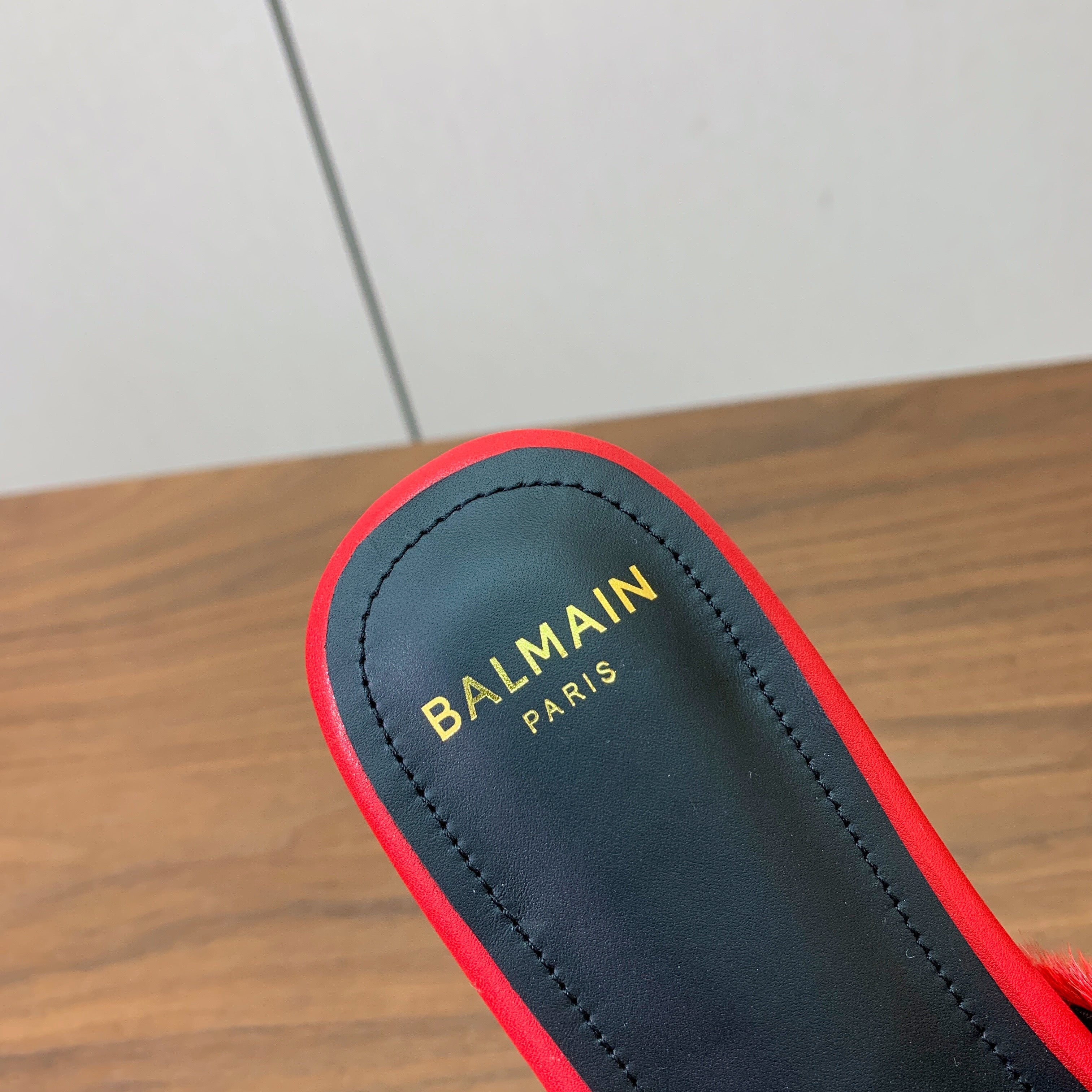 BALMAIN 26S B-BELT FLAT SANDALS IN RED CALFSKIN AND PONY HAIR