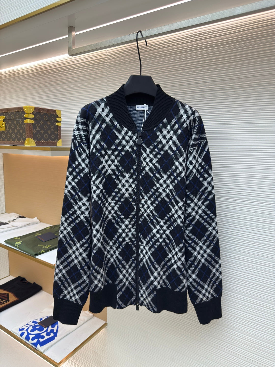 BURBERRY 26S JACKET 427
