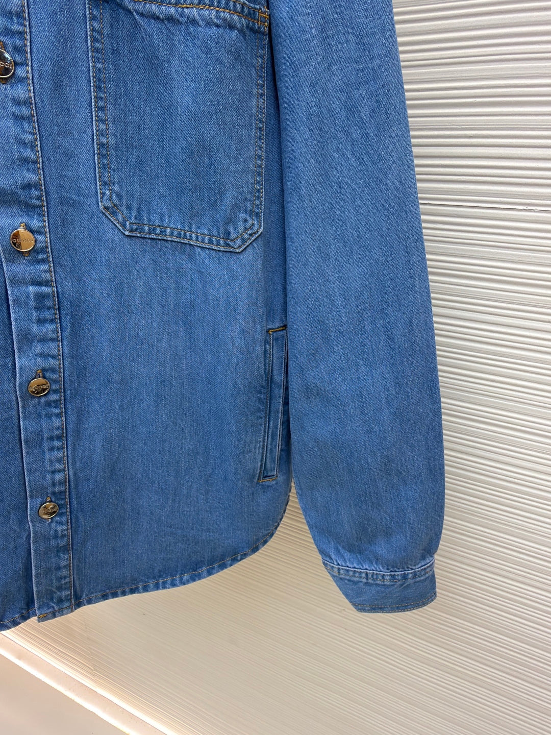 GUCCI 26S DENIM SHIRT 221