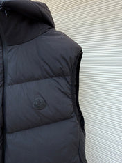 MONCLER DOWN VEST STYLE 318