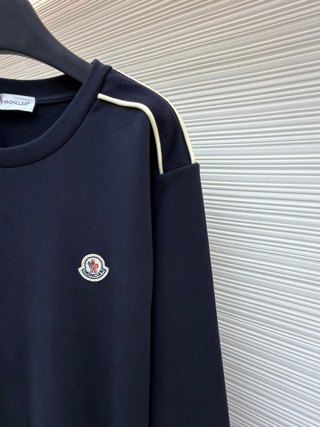MONCLER SWEATSHIRT STYLE 161