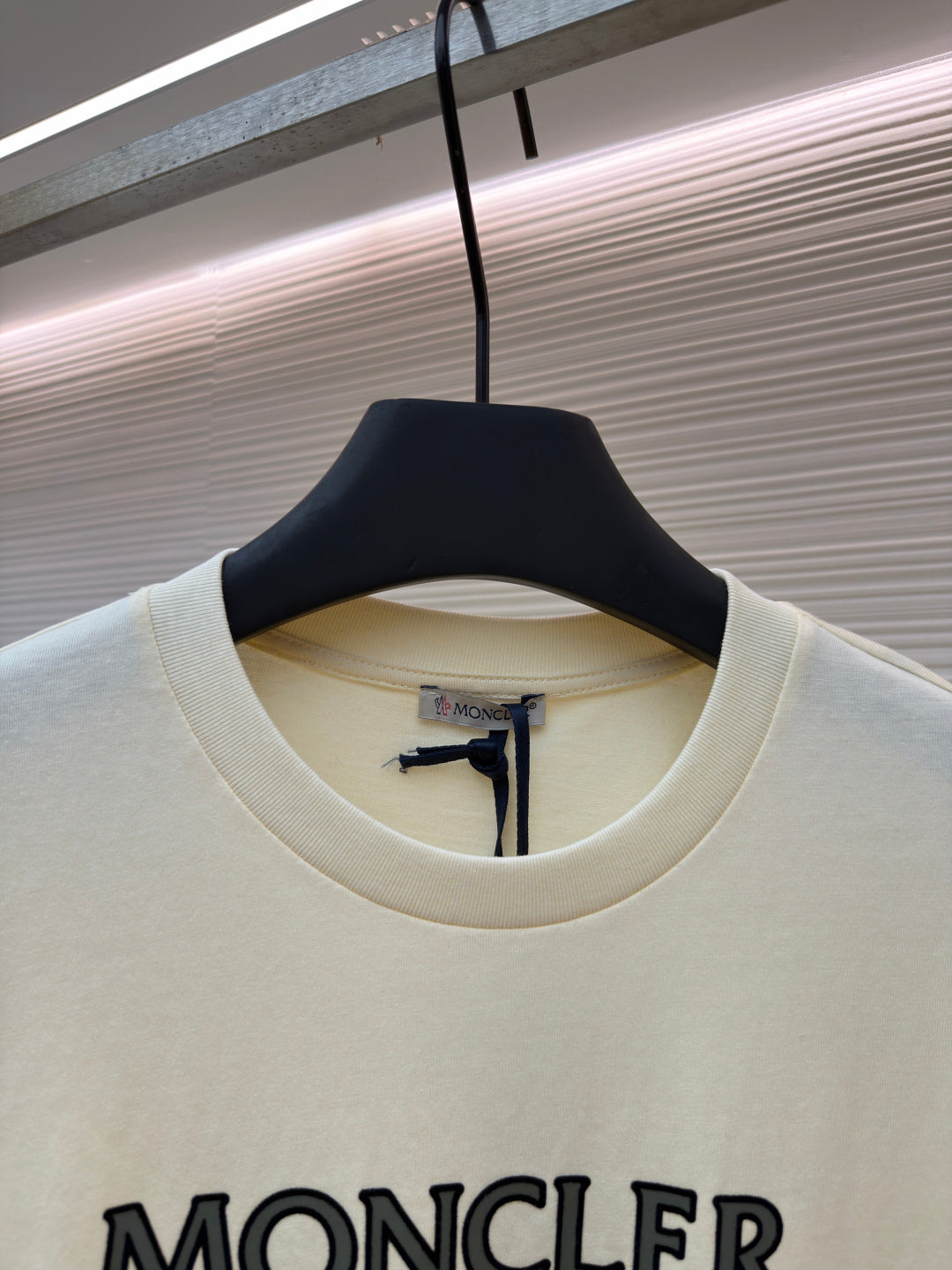 MONCLER 26S SHORT SLEEVE T-SHIRT 553