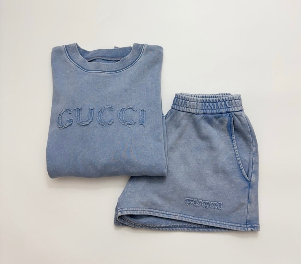 GUCCI 26S SWEATSHIRT AND SHORTS SET 188