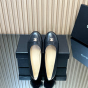 CHANEL 25S BALLET FLATS IN BLACK LAMBSKIN GOLD HARDWRE