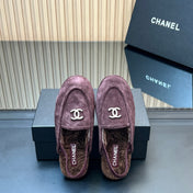 CHANEL 25S BACK STRAP MULE 15MM IN DARK PURPLE SUEDE AND WOOL GOLD HARDWARE