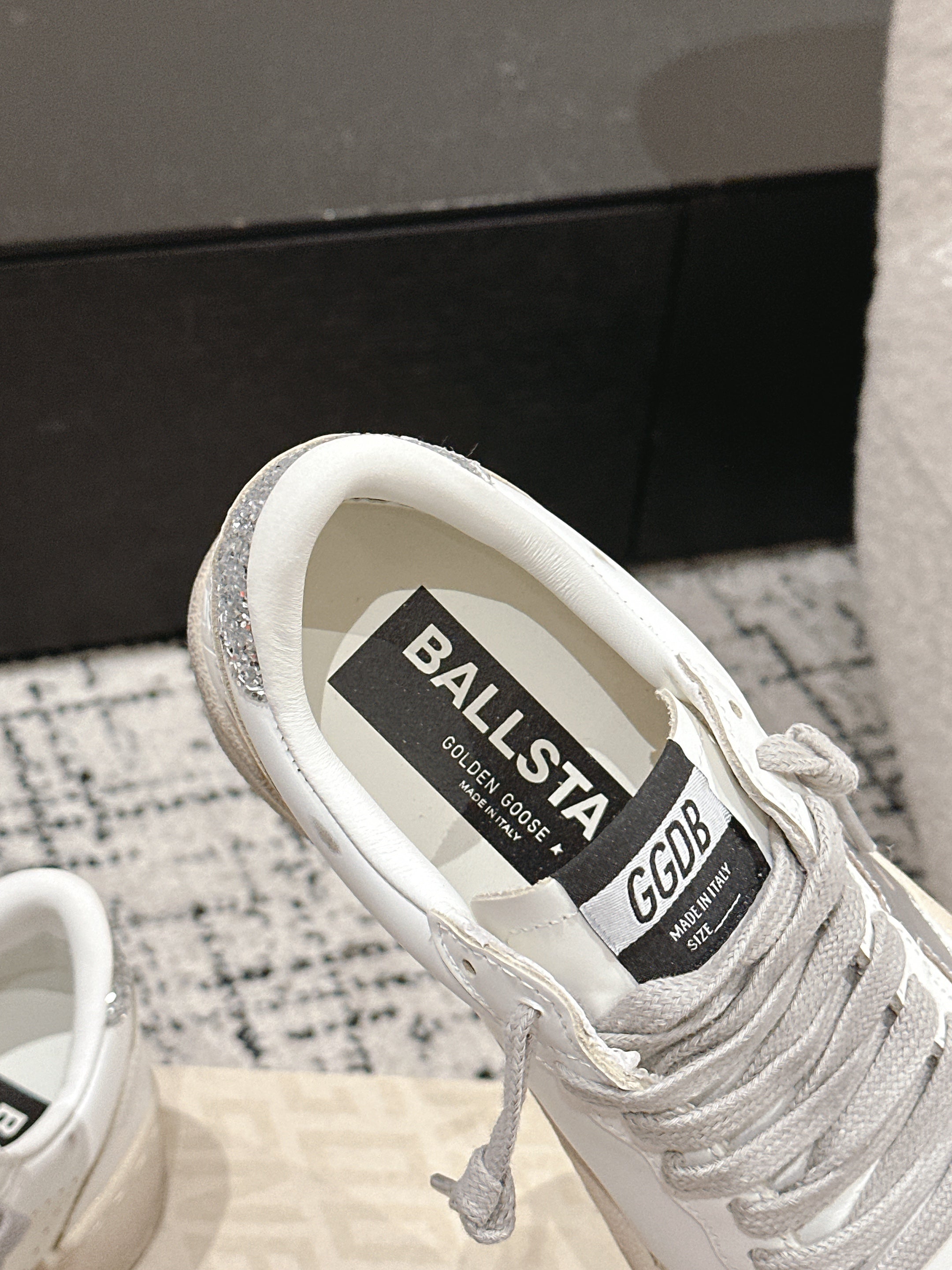 BALL STAR 2 SNEAKERS IN WHITE CALFSKIN SILVER STAR AND GLITTER HEEL TAB