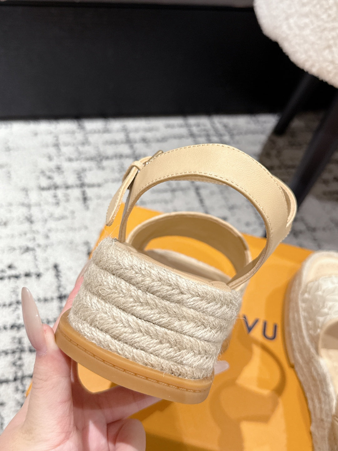 LV PLATFORM ESPADRILLE SANDALS 25S IN BEIGE FABRIC