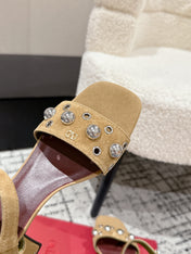VLTN STUDDED BLOCK HEEL SANDALS 25S 60 MM IN LIGHT BROWN SUEDE