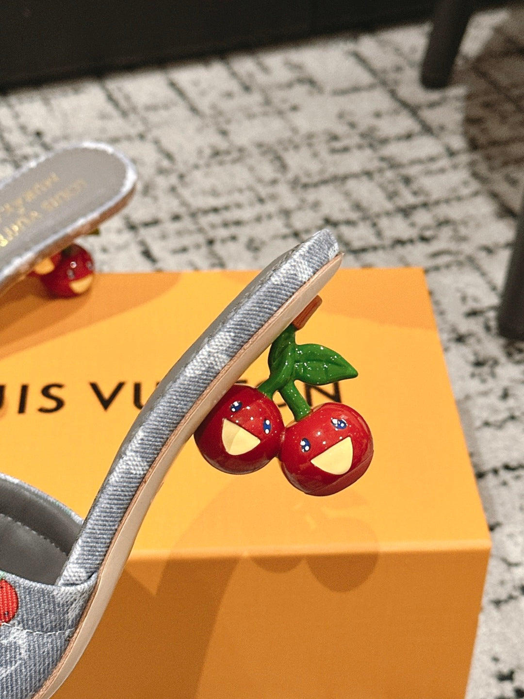LV CHERRY HIGH HEELS 25S 55 MM IN GREY DENIM STYLE 7