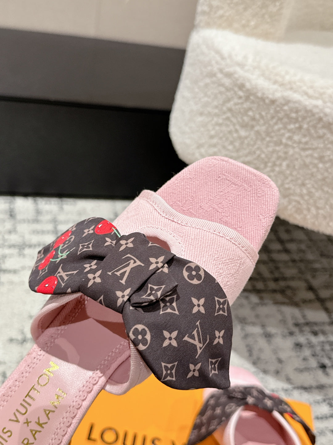 LV CHERRY HIGH HEELS 25S IN LIGHT PINK DENIM WITH BOW STYLE 6