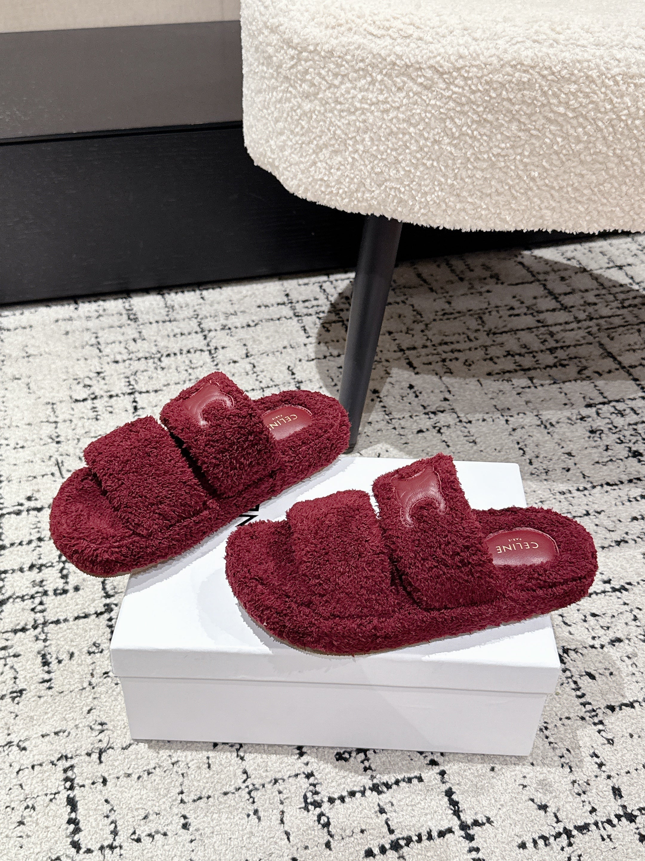 CELINE 25S SLIDES TRIOMPHE IN WINE RED SPONGE FABRIC