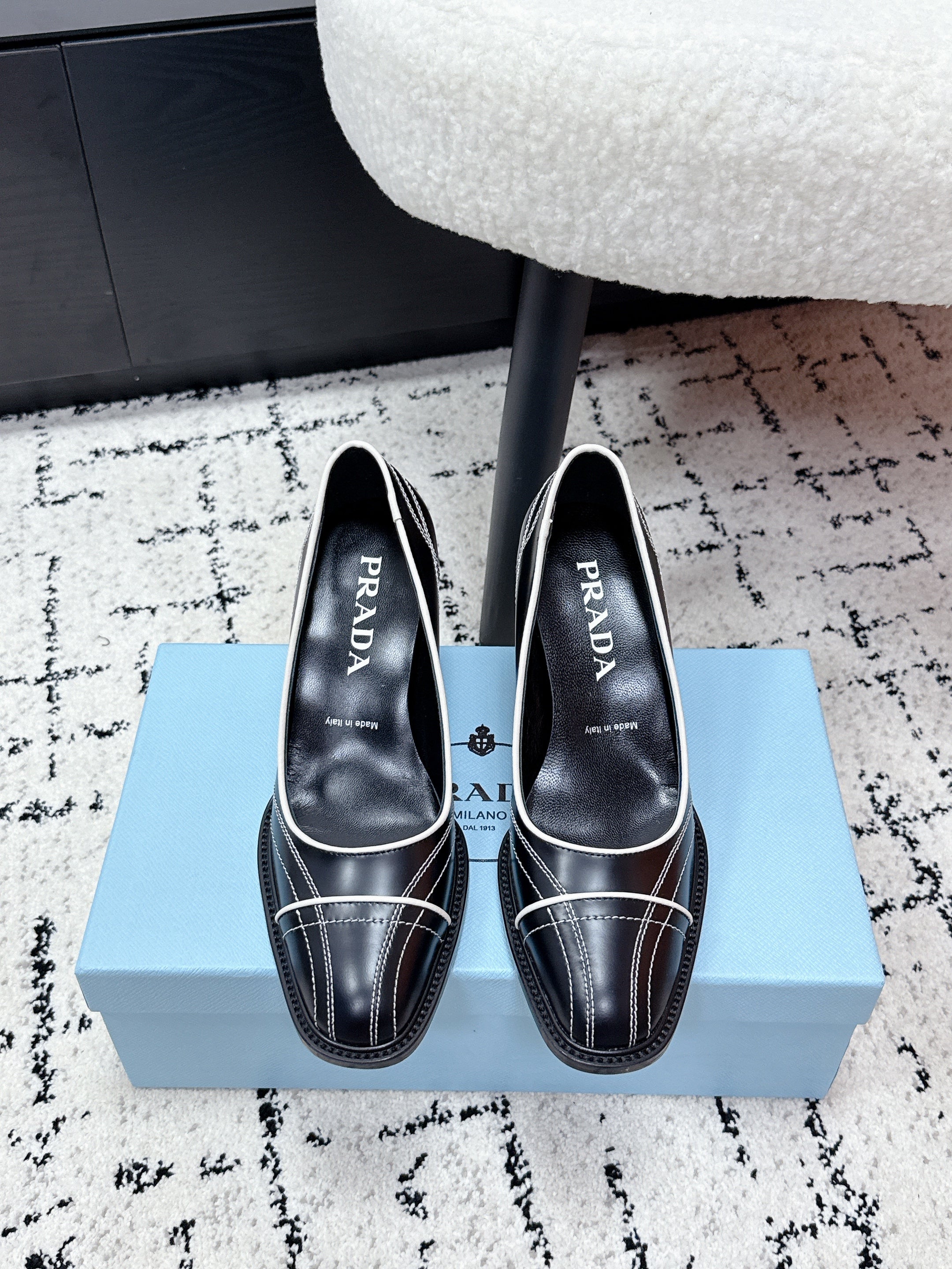 PRADA 26S BOWLING-STYLE HIGH HEELS 70MM IN BLACK CALFSKIN
