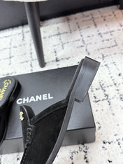 CHANEL 26S MULE LOAFERS IN BLACK SUEDE WITH CC LOGO